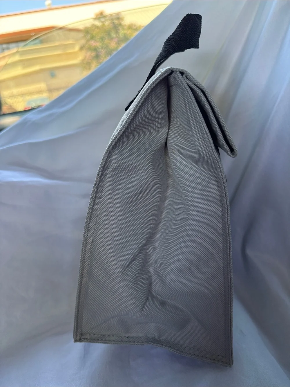 Sabre Insulated Lunch Bag - Light Gray with Blue Logo